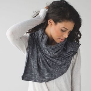 Lululemon Vinyasa Scarf